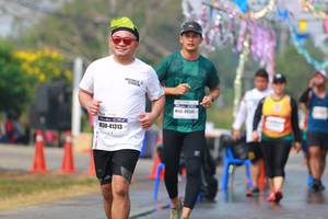 BIB: 4654, 41313
                            <button type="button" onclick="openModal(9893803)" class="btn btn-primary btn-sm float-right btn-popup" data-toggle="modal" data-target=".modal-high-quality">
                        <i class="fas fa-shopping-cart"></i> Add to Cart
                    </button>
                                            <button type="button" onclick="isThisMe(9893803, true)" class="btn btn-success btn-sm float-right btn-popup btn-isme hidden" data-toggle="tooltip" data-placement="bottom" title="นี่คือรูปของคุณใช่ไหม คลิกที่นี่เพื่อเอาเข้าอัลบั้ม">
                        <i class="fas fa-plus"></i> Add to album
                    </button>
                    <button type="button" onclick="isThisMe(9893803, false)" class="btn btn-warning btn-sm float-right btn-popup btn-isnotme hidden">
                        <i class="fas fa-ban"></i> Remove from album
                    </button>